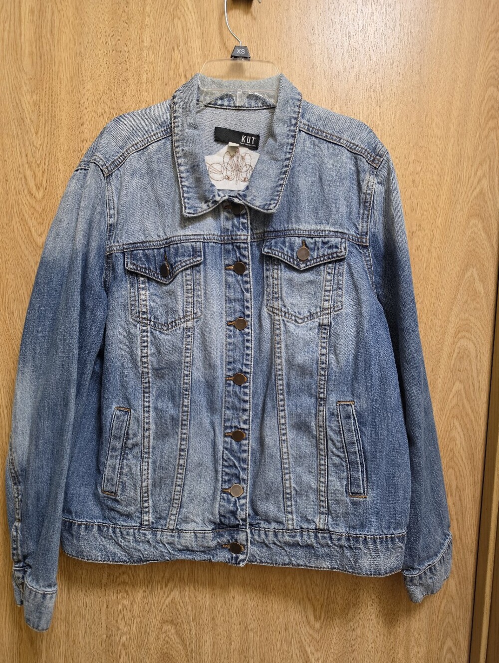 Kut from the Kloth Light Blue Denim Jacket with Brown Embroidered Horse - Picture 2 of 2